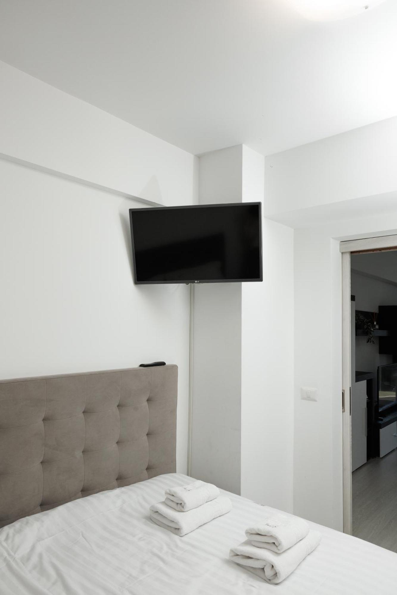 Exclusive Ultracentral Apartments And Studios #Enescu#Universitatii#Suceava Exterior photo